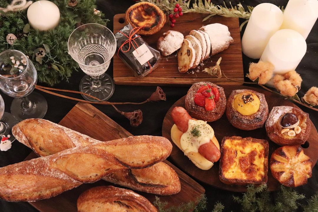 丘パンのクリスマスパンパーティぜひご自宅でお楽しみ下さい（2020.12.19）
