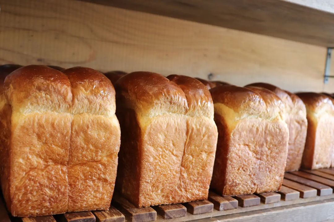 食パンは、1日2回焼かせていただいています（2022.03.02）