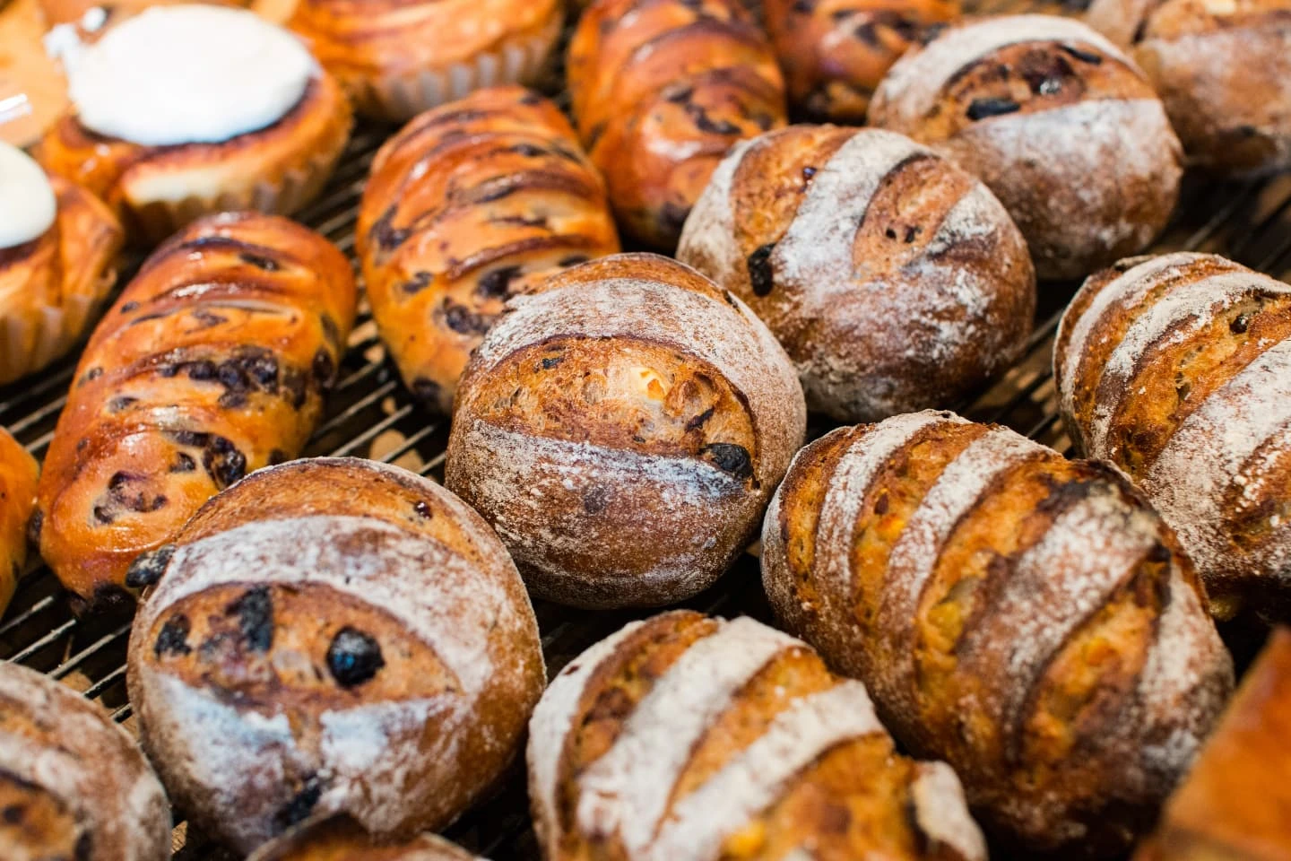 朝から快晴で、とても気持ちの良いお天気です、みなさまのご来店お待ちしています（2025.06.27）
