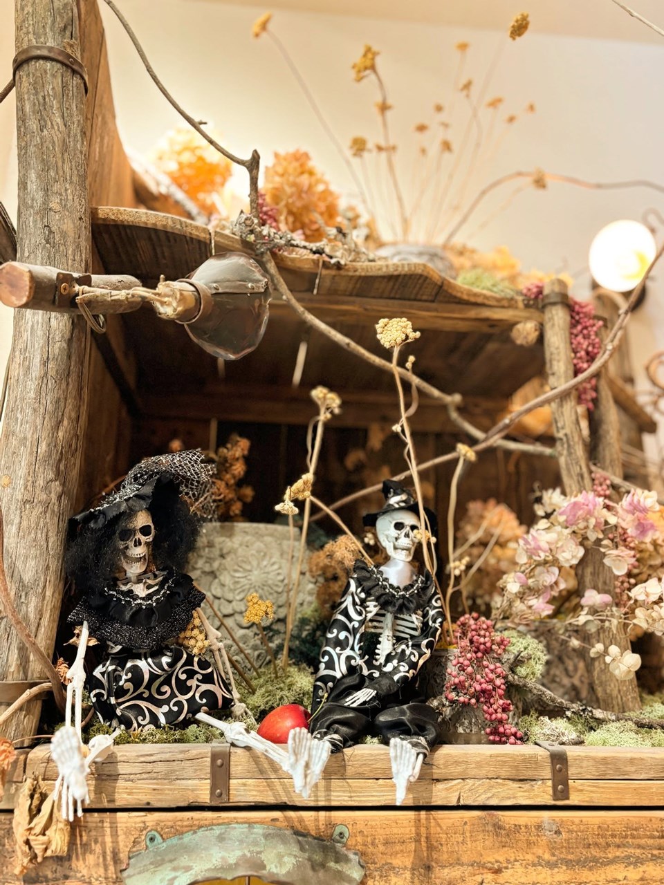 朝から、焼き立てパン豊富にみなさまのご来店お待ちしています(2025.10.28)