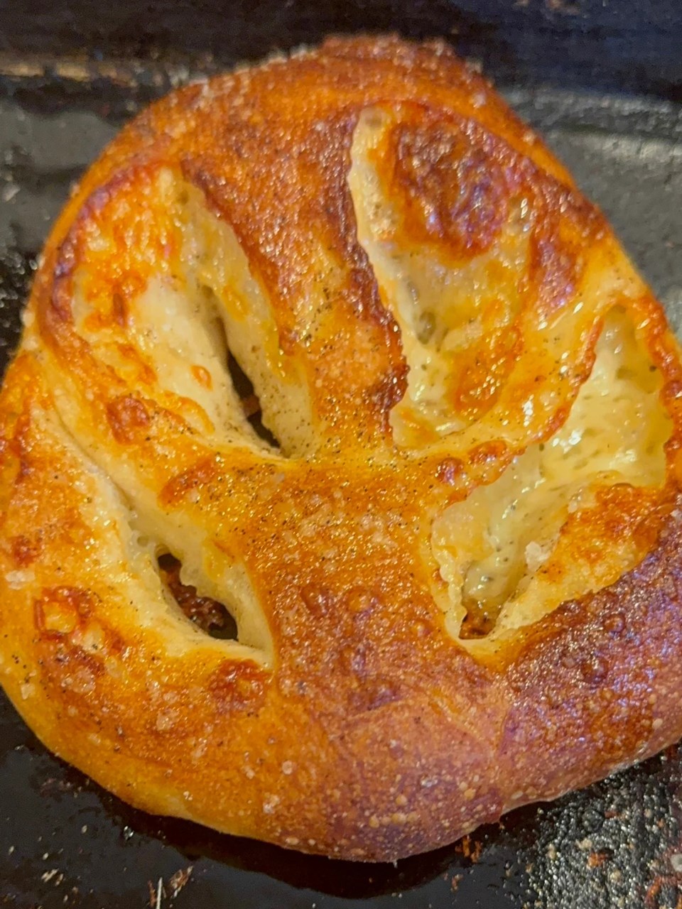 平日限定のフーガスチーズ焼き上がっています（2026.02.12）